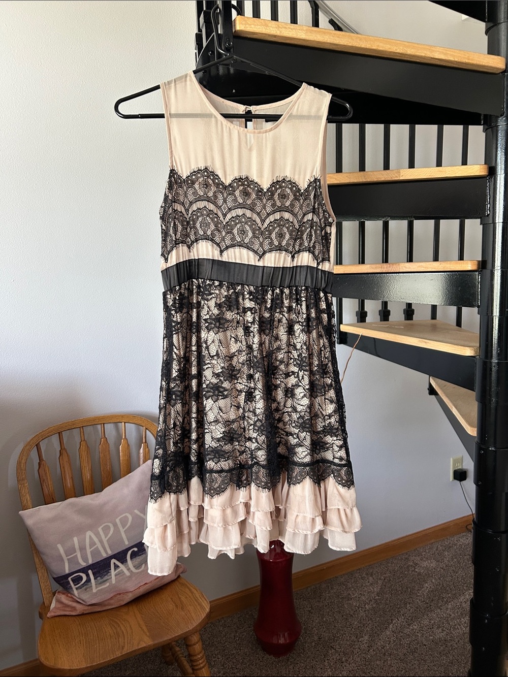 Sleeveless Lace Overlay Party Dress in Blush and Black